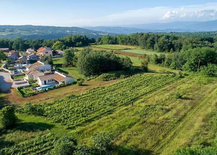 Rustical Stone House With Pool Ruzici (Sveta Nedelja)