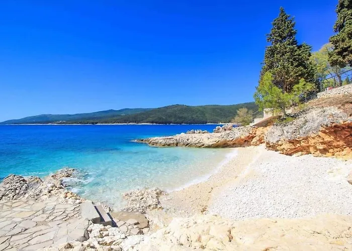 Σπίτι διακοπών Rustical Stone House With Pool *